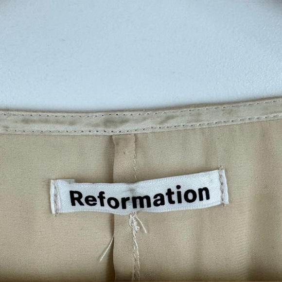 Reformation Women Cadence Champaign Silk Top Size Small - Picture 7 of 10